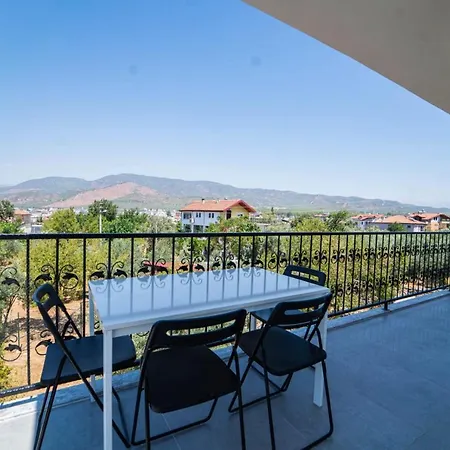 Apartmán Charming House With Private Pool And View Surrounded By Nature In *