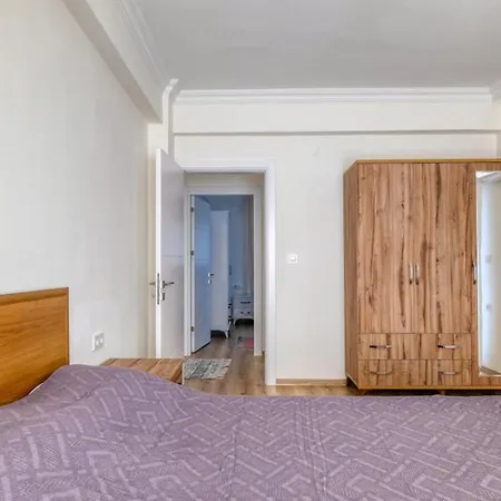 Charming House With Private Pool And View Surrounded By Nature In Apartmán